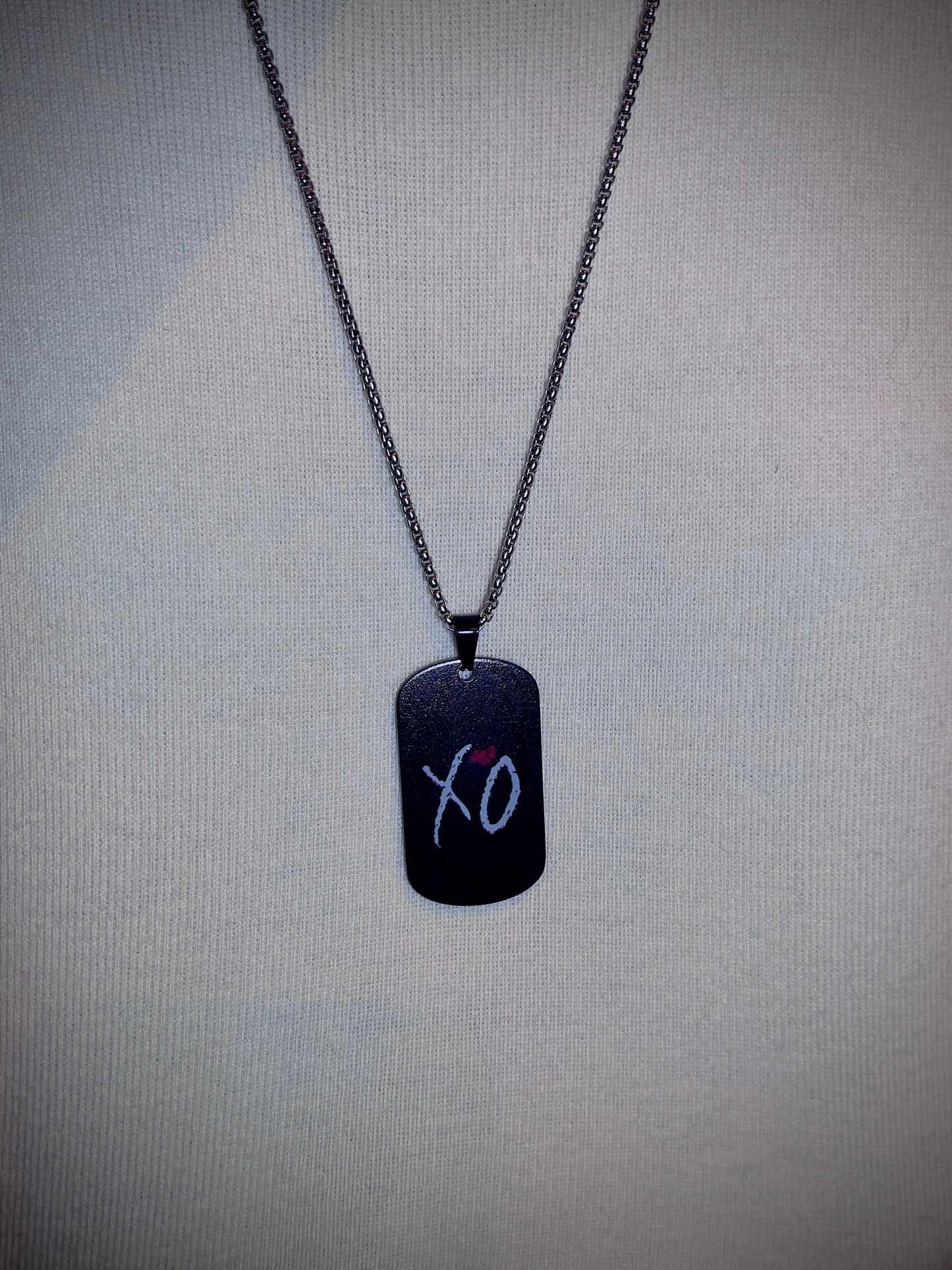 XO Necklace